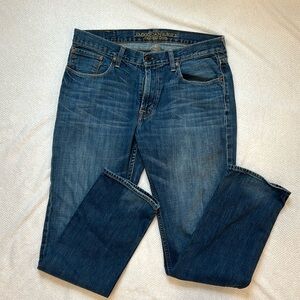 American Eagle jeans size 34/34 slim straight fit